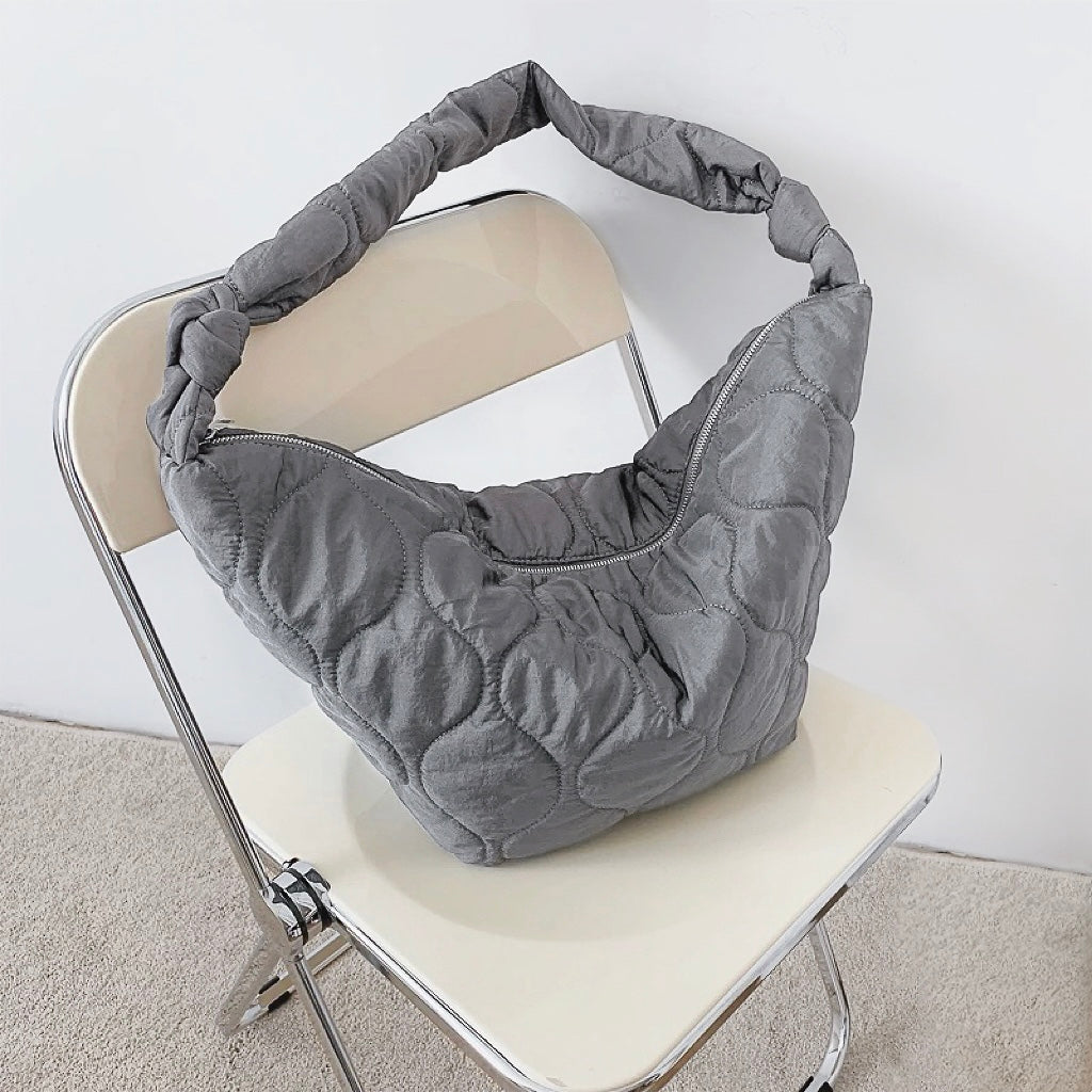 Borsa grande trapuntata slouchy