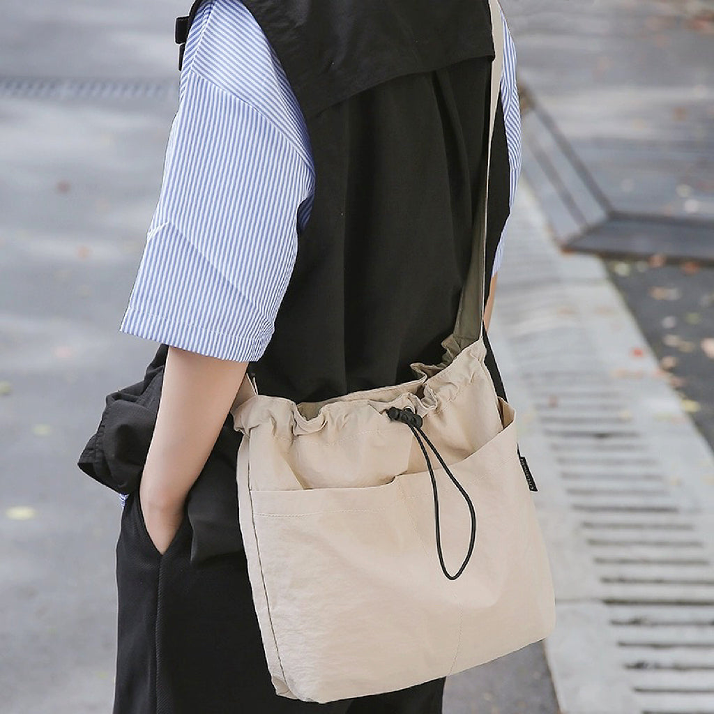 Borsa con coulisse in nylon accogliente