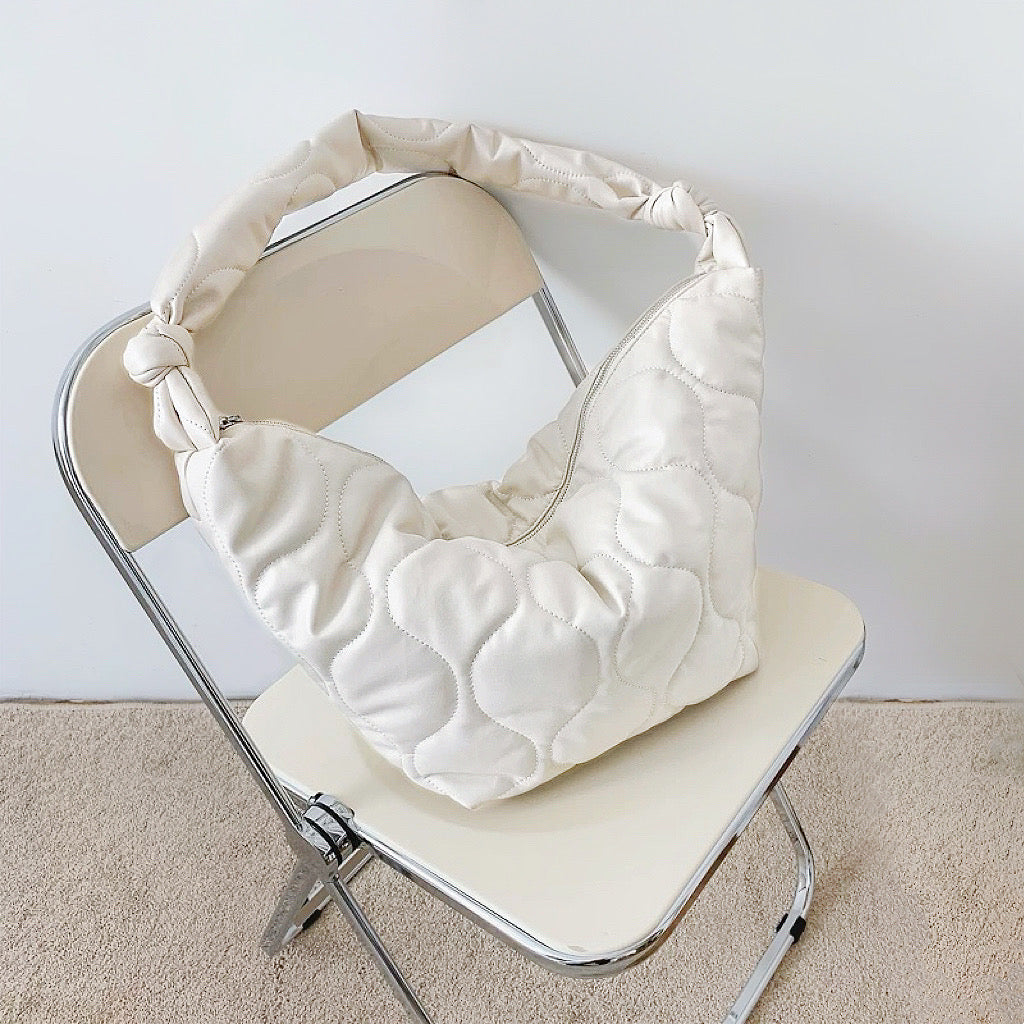 Borsa grande trapuntata slouchy