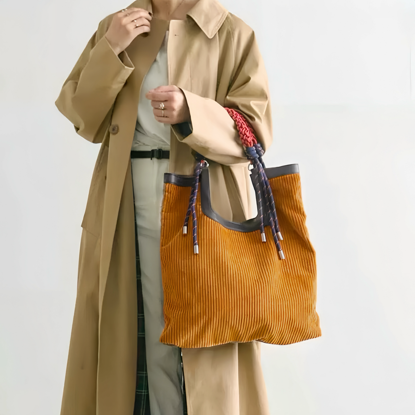 Borsa tote in velluto a coste Gentle Beam di design