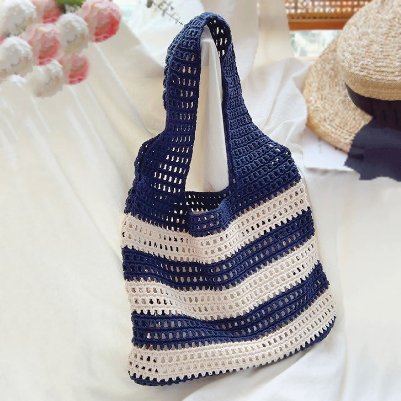 Häkeltasche mit breiten Streifen