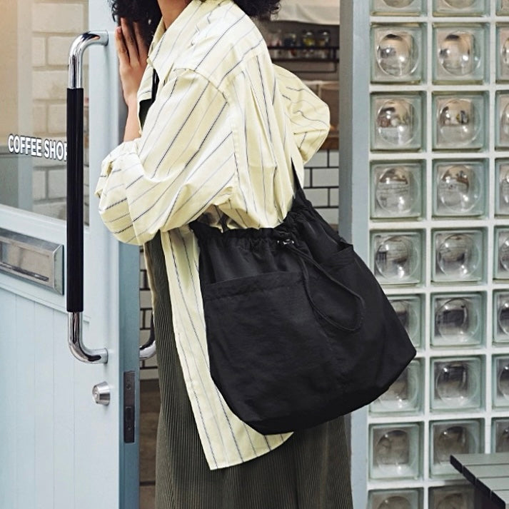 Borsa con coulisse in nylon accogliente