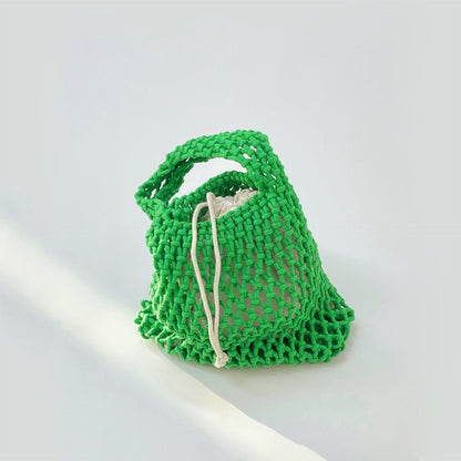 Piccola borsa multicolore all'uncinetto