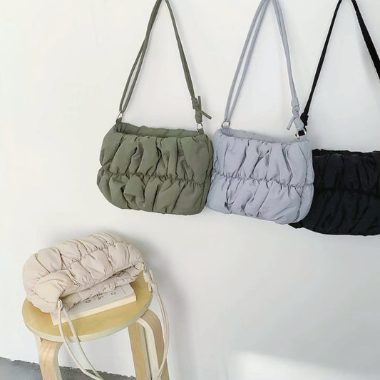 Borsa nuvola plissettata